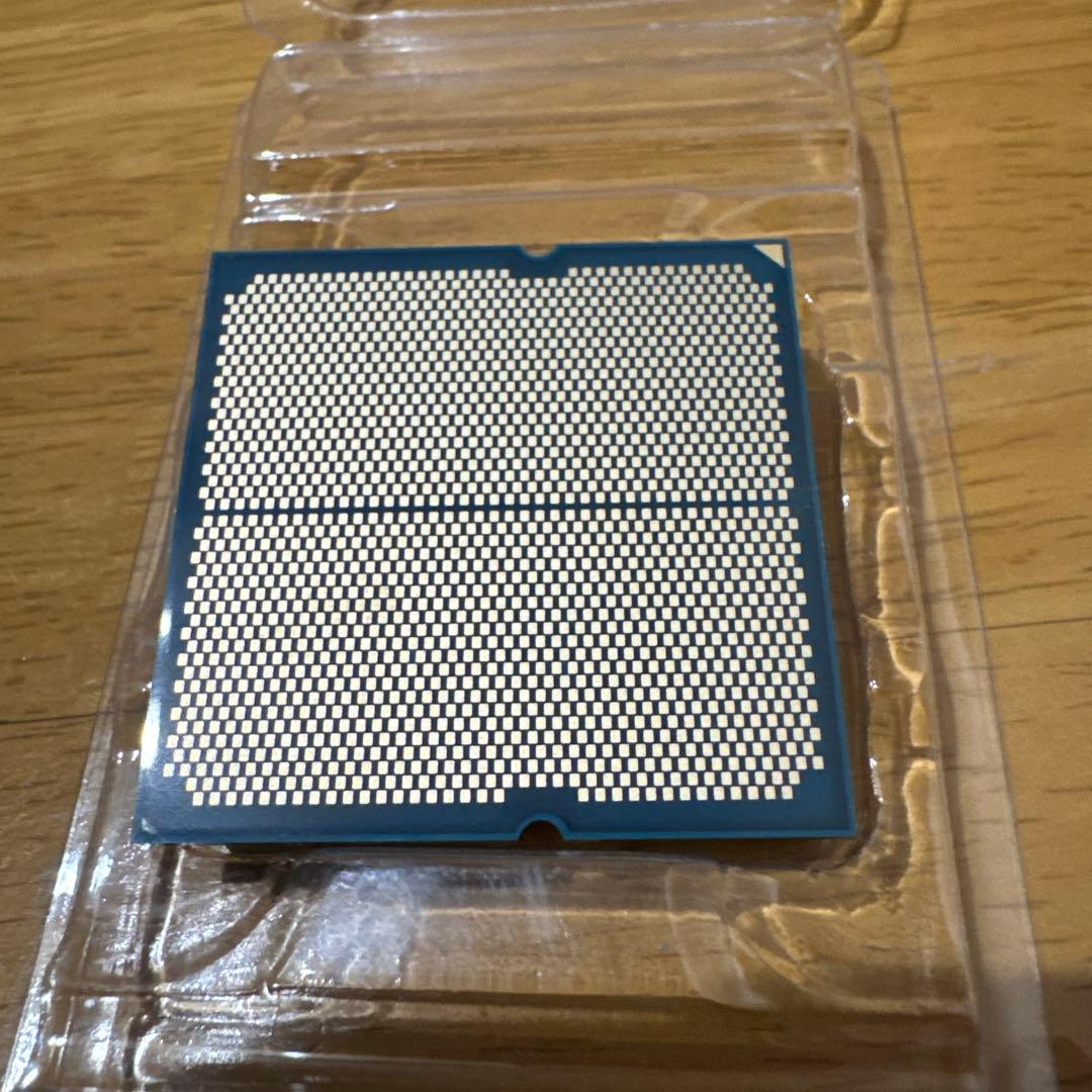 動確済　AMD Ryzen 7 9700X