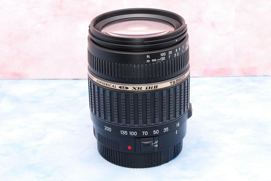 Canon Kiss X7i★一眼レフカメラ★バッグ付★便利な高倍率レンズ付