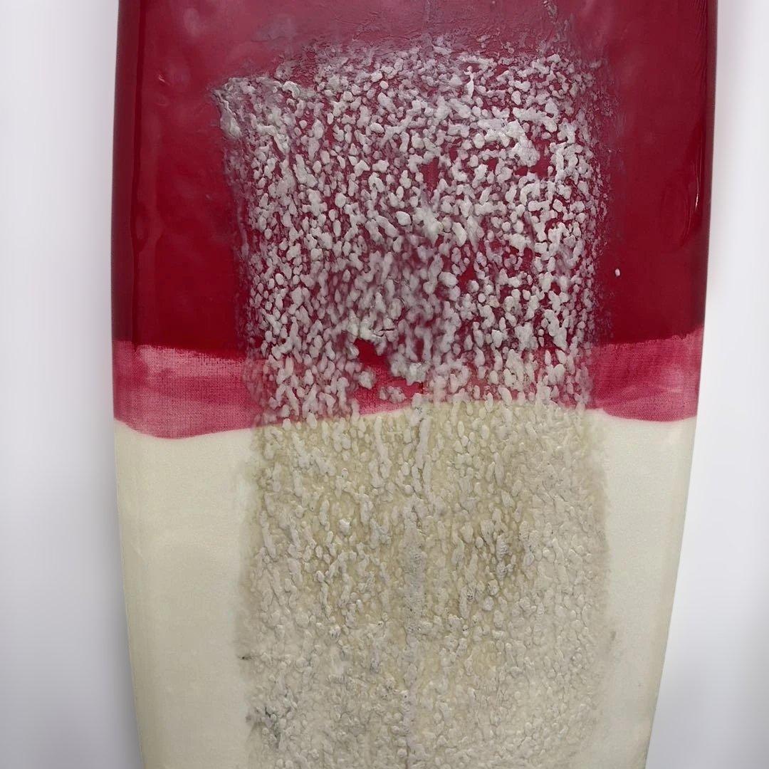 ショートボード 赤と白のグラデーション　小川和久