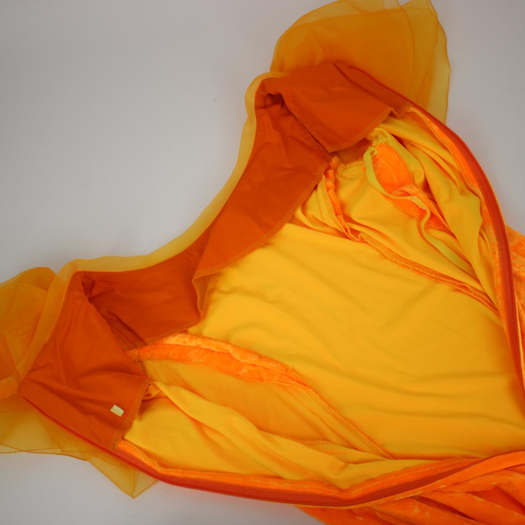 【フラダンス用衣装 ベロアドレス】光沢艶有り オレンジ オーガンジーフリル付き