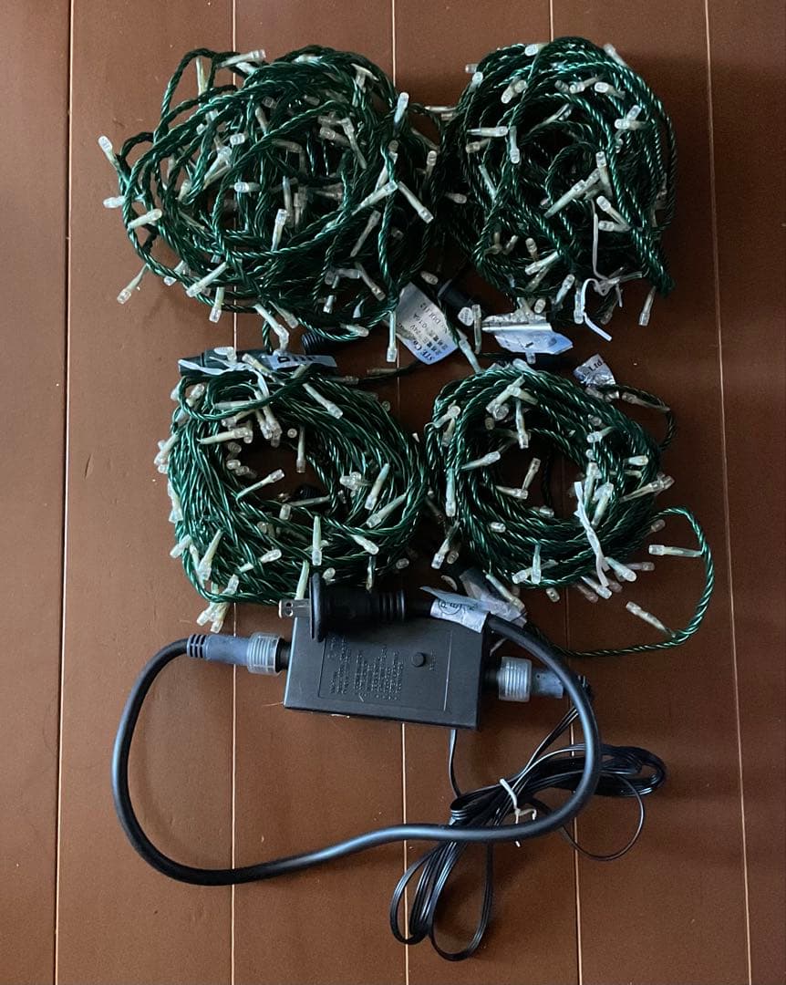 屋外可　グリーンコード（LED色はホワイト）10m×4巻+コンダプター