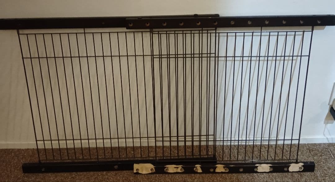 【室内のみ利用】<解体洗浄済>リッチェル 木製ペットサークル／ダークブラウン