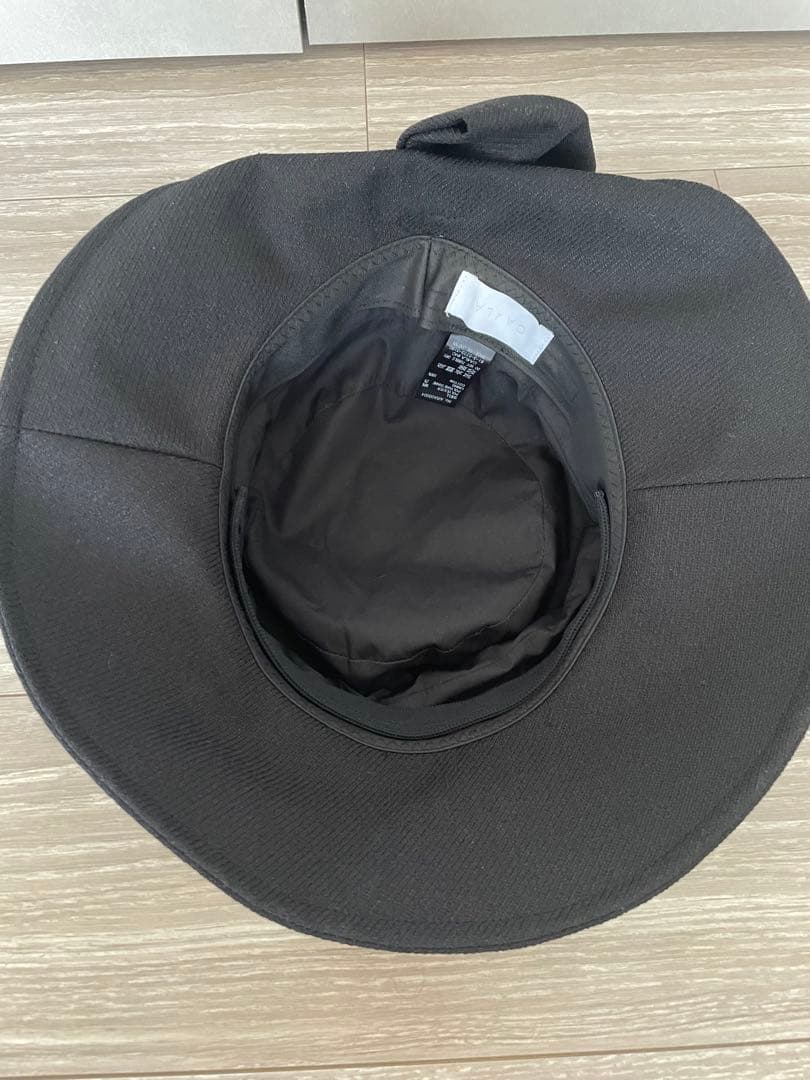 【新品未使用】CA4LA リボン付き帽子　（HAT＆CAP ライナー装着あり）