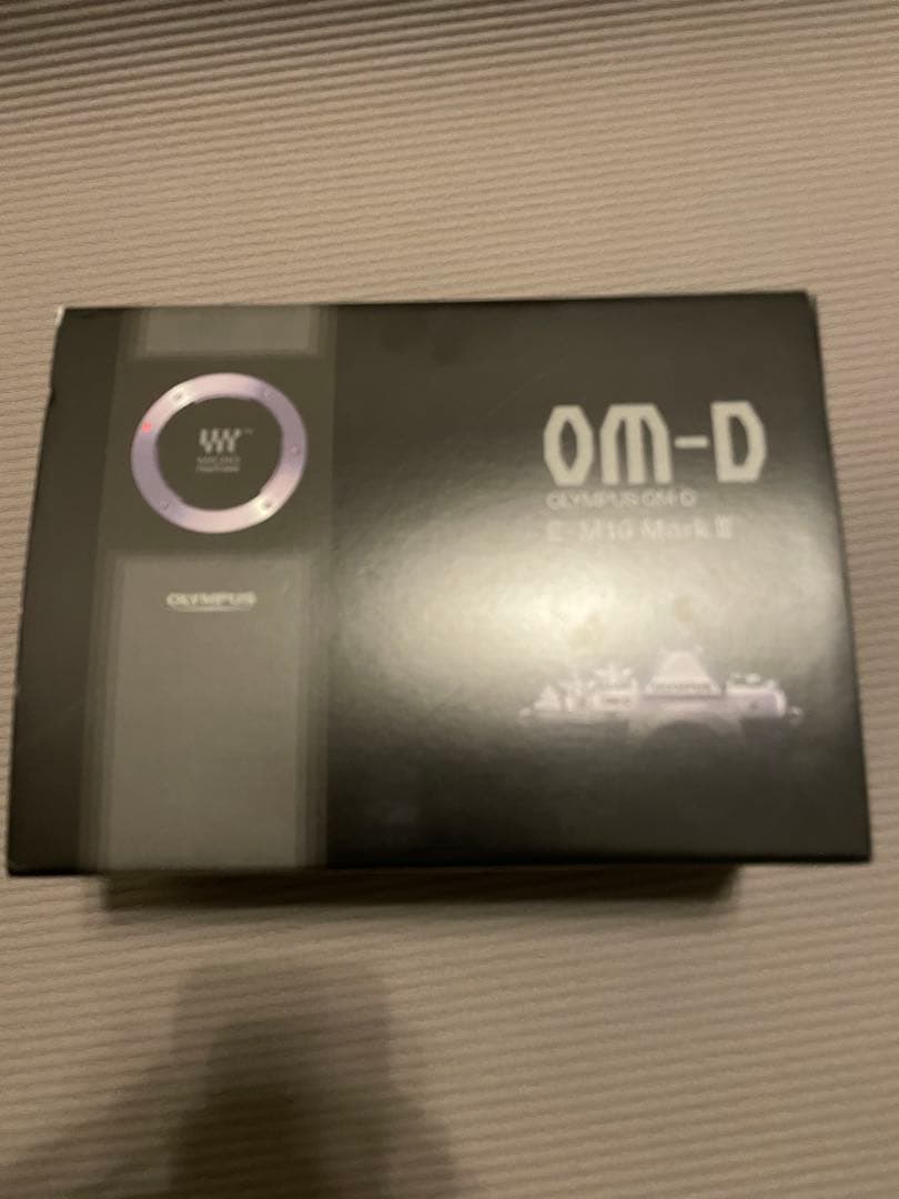 OLYMPUS E-M10 Mark 3シルバー ダブルズームキット