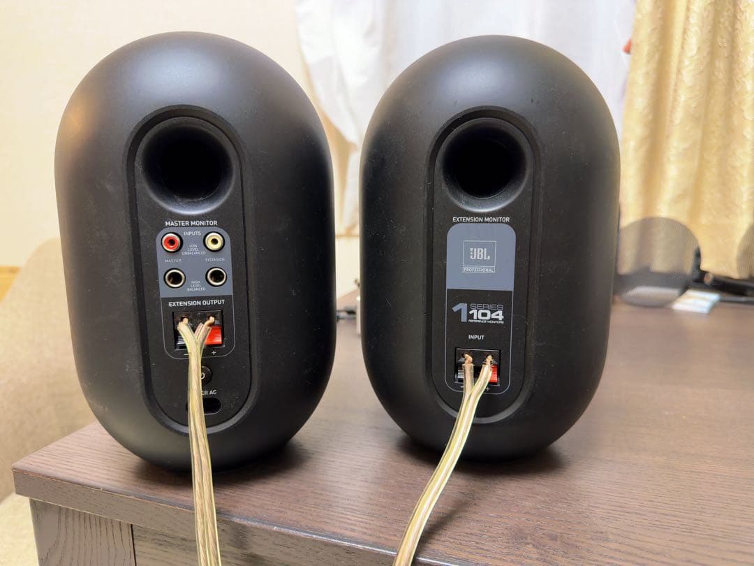 美品 JBLプロフェッショナル 104-BT-Y3 専用ケーブル付き