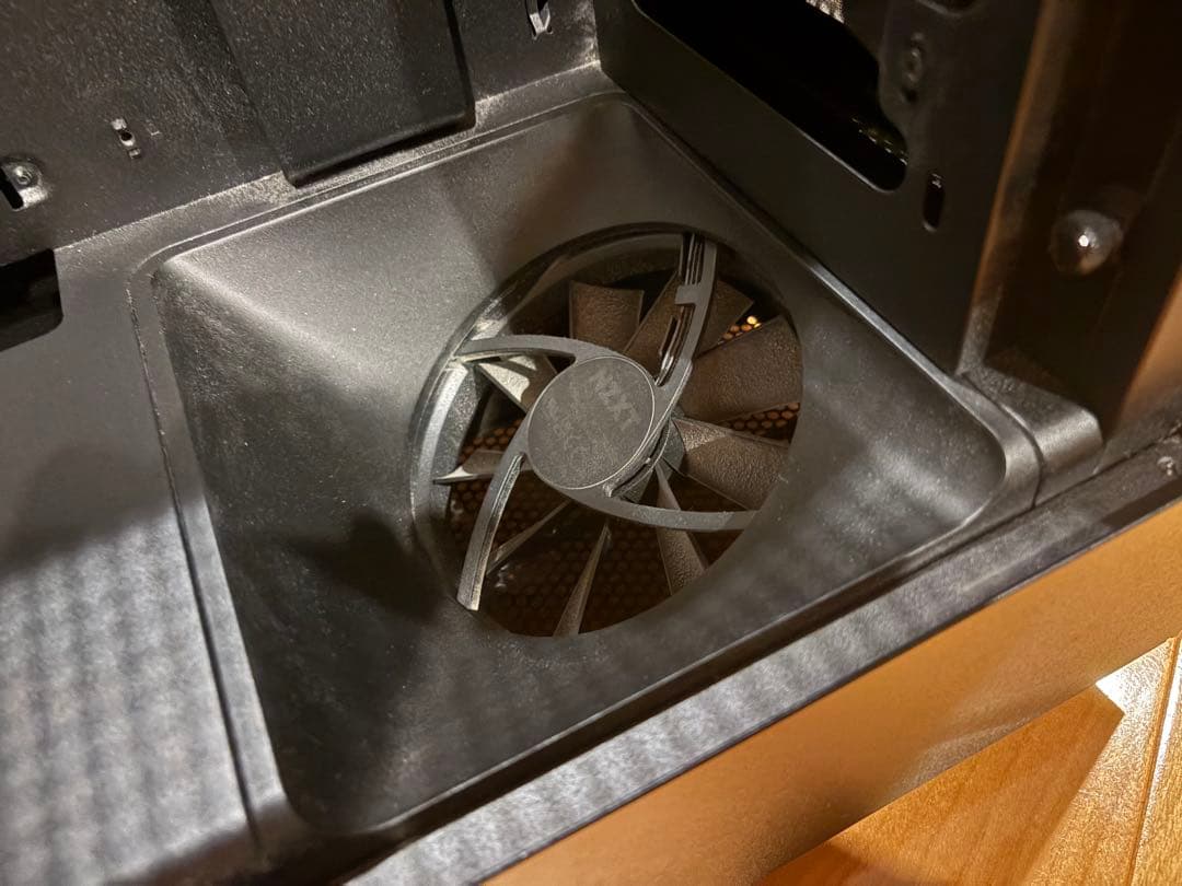 NZXT H5 Flow ミドルタワーケース