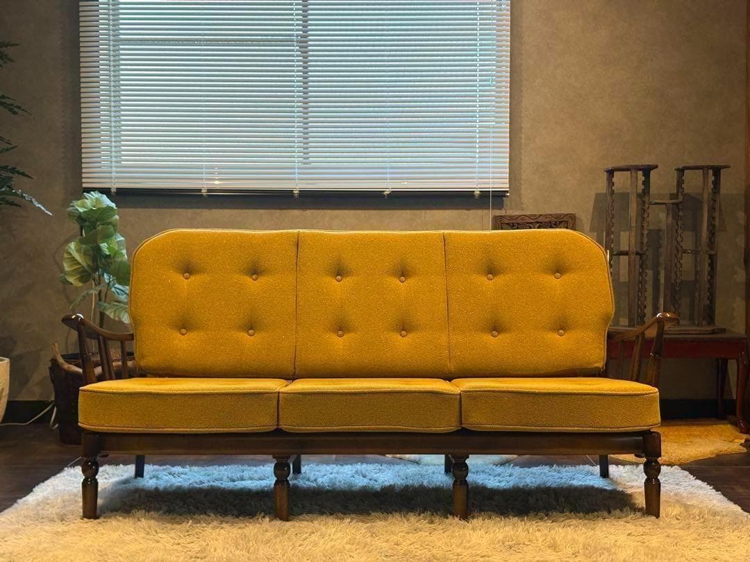 希少　尾州生地　リメイク　カリモク　3人用ソファ　クラシック　コロニアル　SRZ