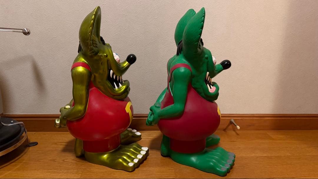 ラットフィンク ソフビ ビッグバンク メタリック／ノーマルカラー 2体セット