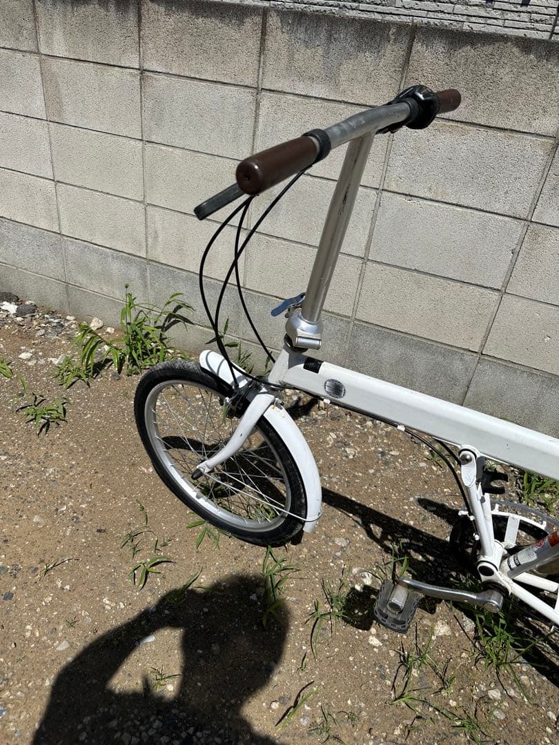 折りたたみ自転車 ホワイト ブラウンサドル