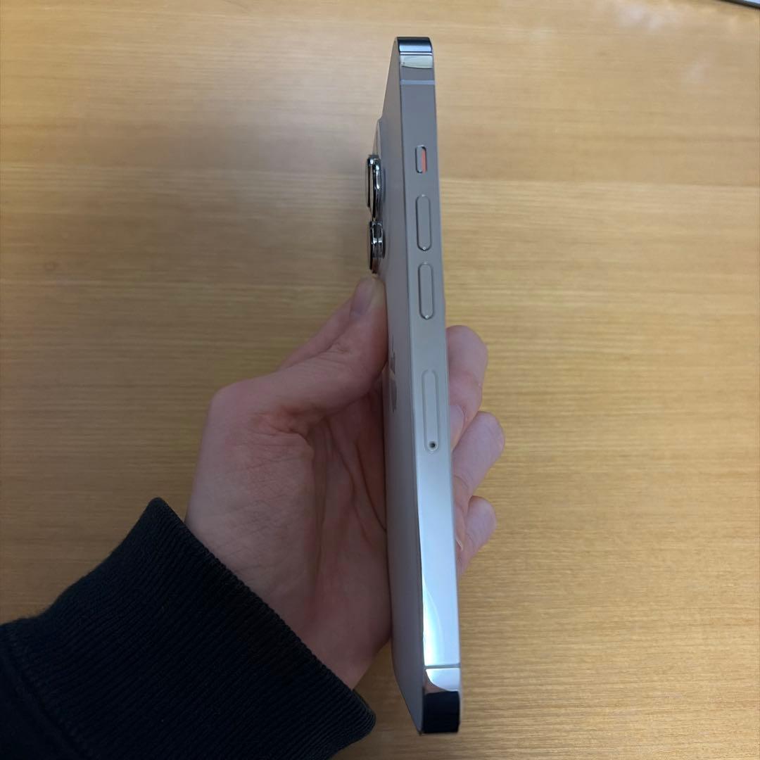 美品 iPhone 13 Pro シルバー 128GB SIMフリー 箱あり