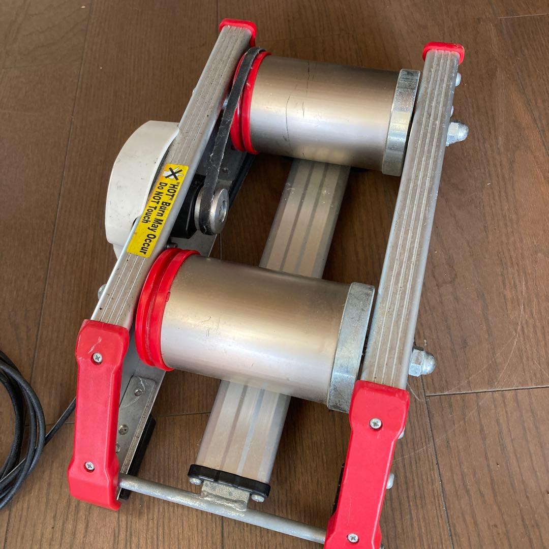 アルミ製ローラー台 シルバーとレッド