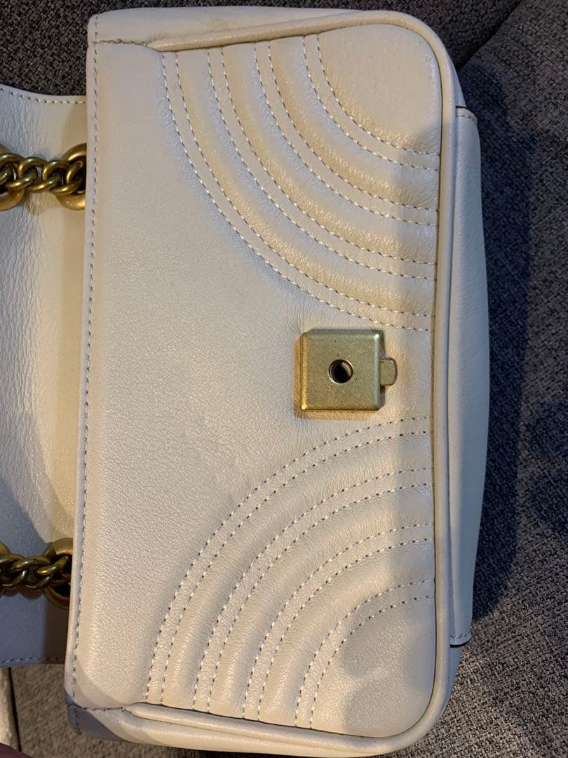 GUCCI GGマーモントショルダーバッグ