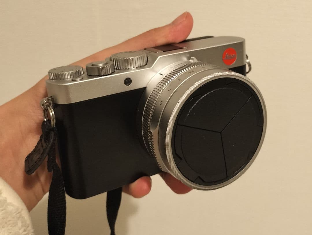 LEICA D-LUX 7 シルバー 本体と付属品
