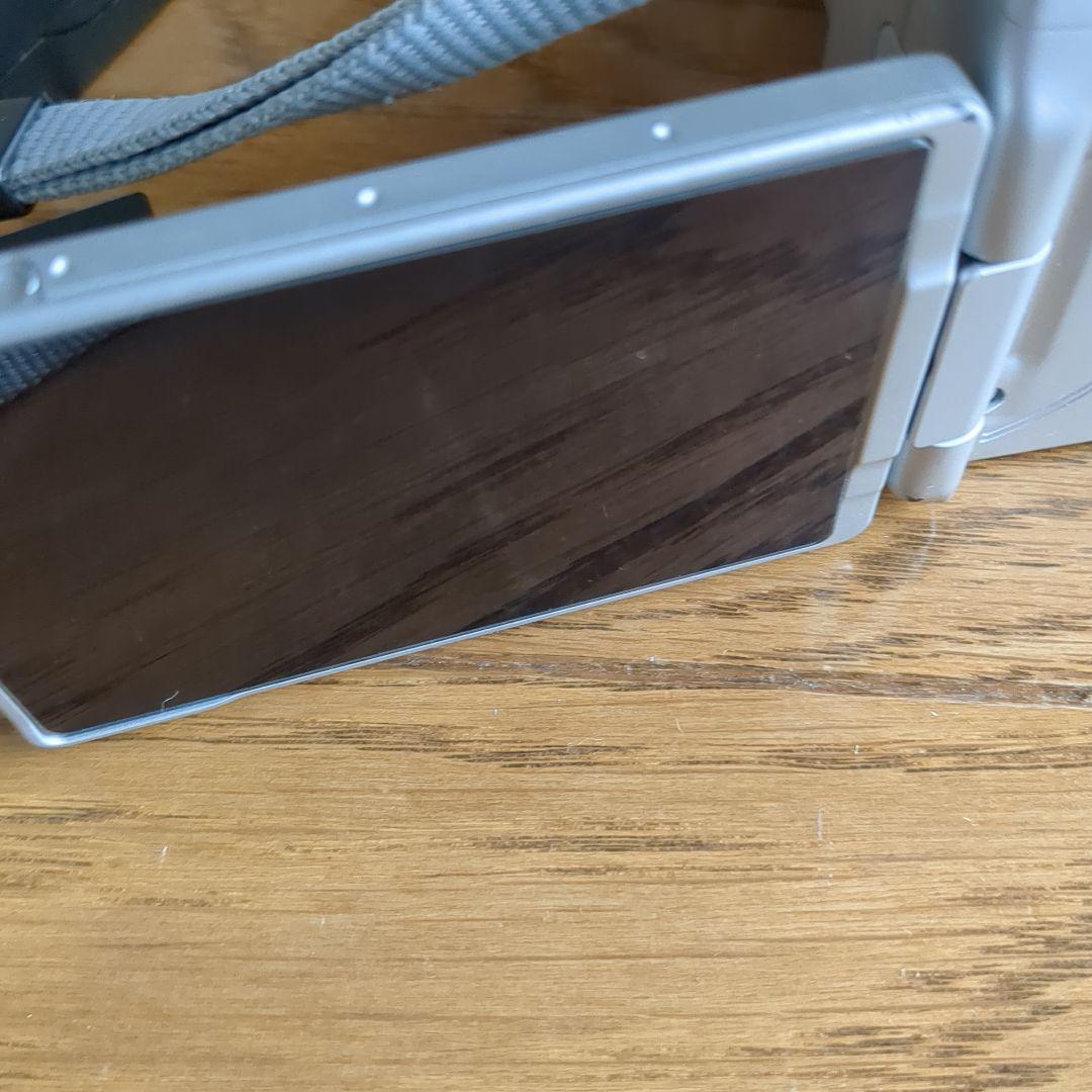 Canon EOS Kiss X9 デジタル一眼レフ　カメラ