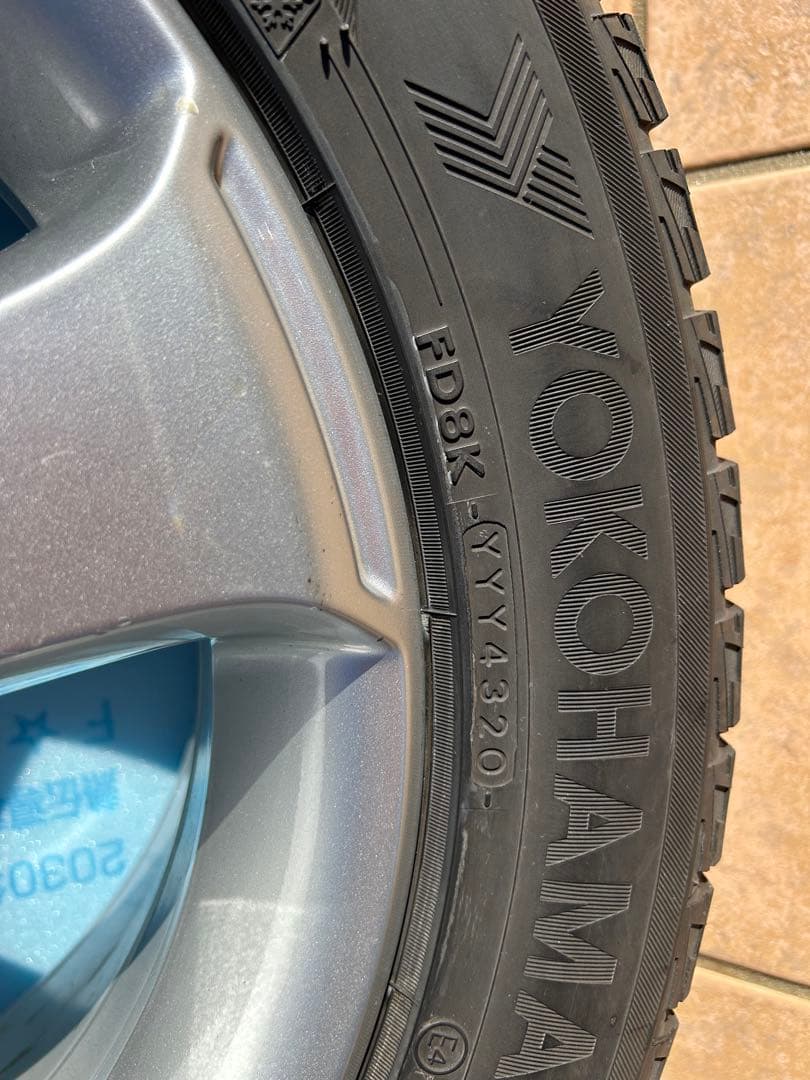 VW純正　16インチホイール　スタッドレスタイヤ4本セット　ゴルフ7や6などに！