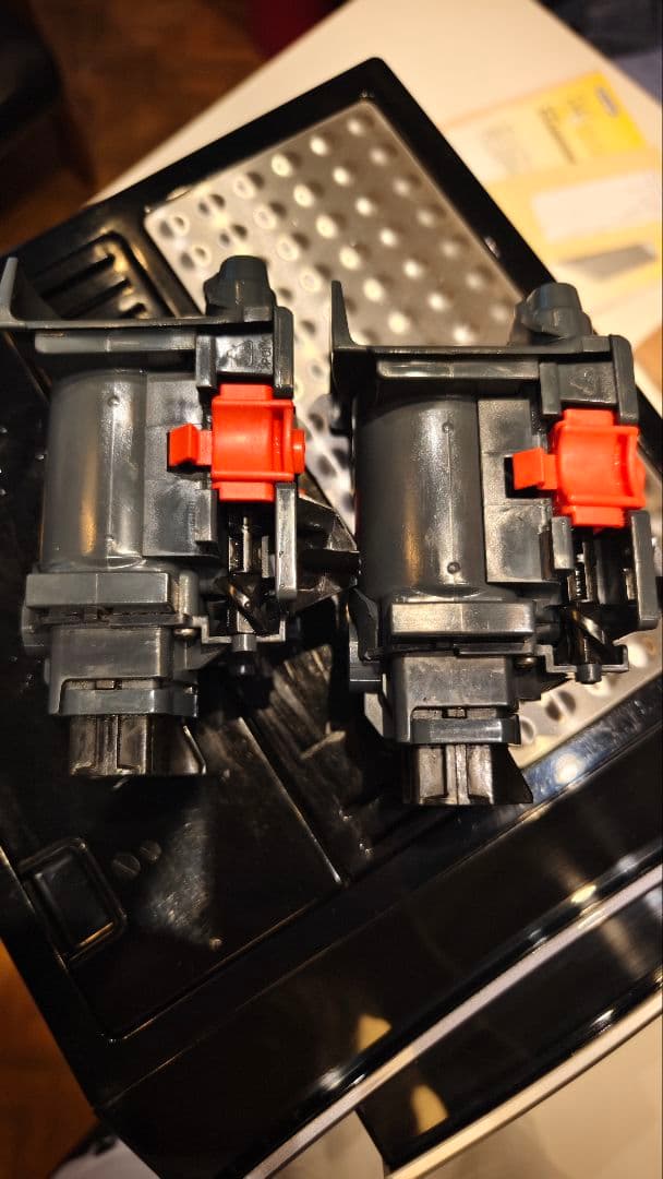 デロンギ 全自動 エスプレッソ マシン ペルフェクタ カプチーノ 洗浄 清掃済み