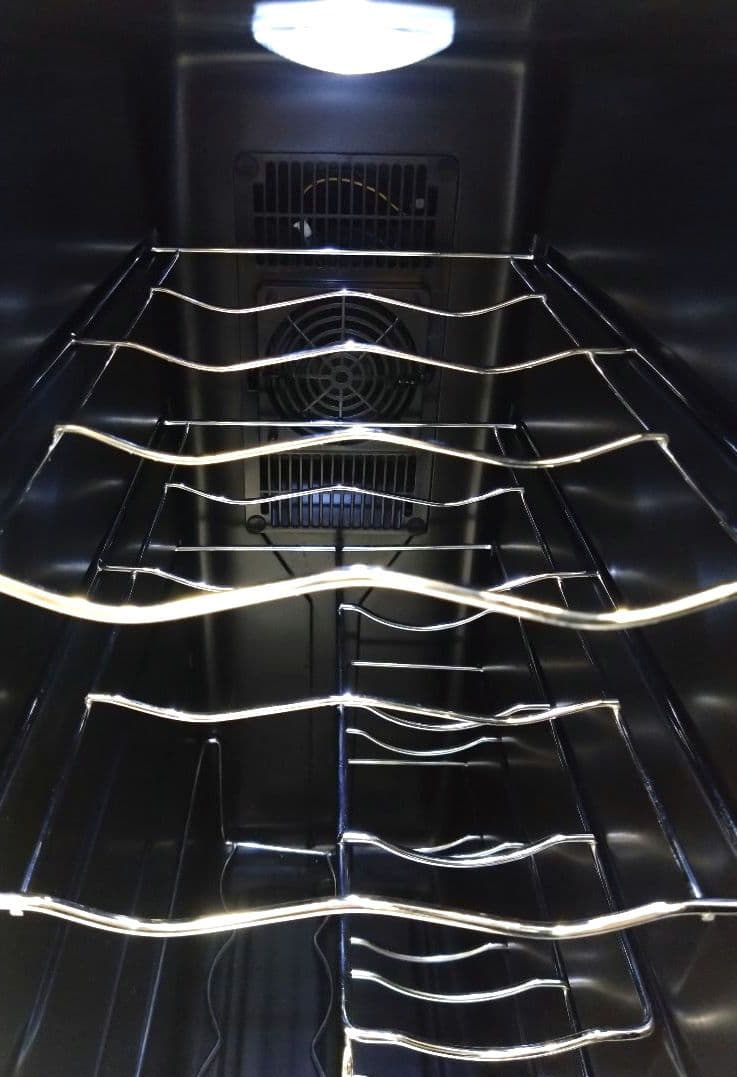 美品 BESTEK ワインセラー 12本収納 BTWC035 2019年製