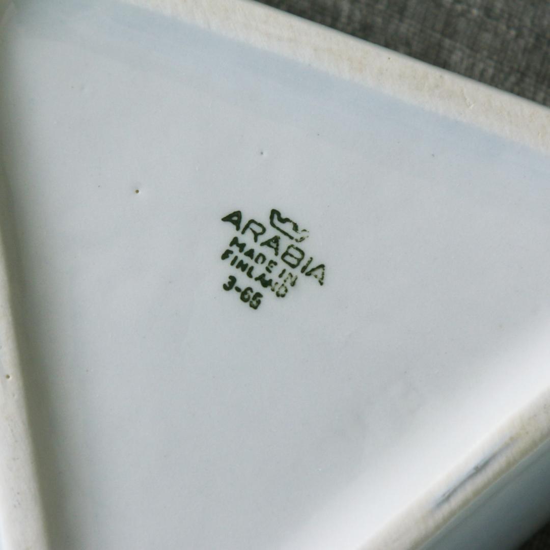 ARABIA Vintage KLTA キルタ　トライアングルプレート