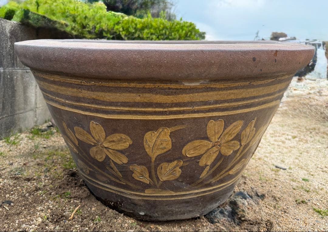 特大メダカ鉢　睡蓮鉢　洋風　インテリア　希少 陶磁器　焼き物　ピータン　皮蛋　甕