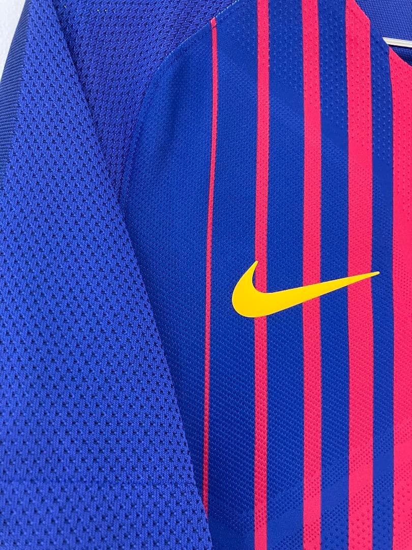 17-18 バルセロナ　イニエスタ　NIKEオフィシャル　オーセンユニフォーム