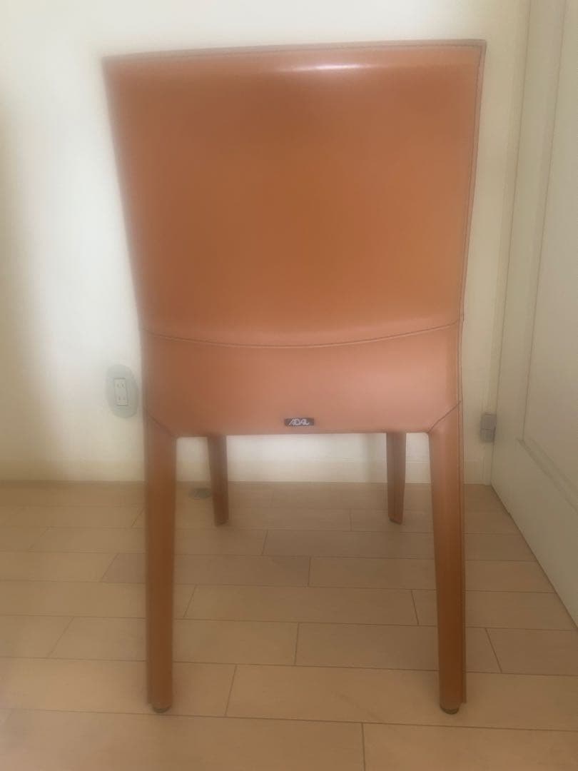 イタリアCATTELANMARGOT本革張り シンプル チェア(1脚)