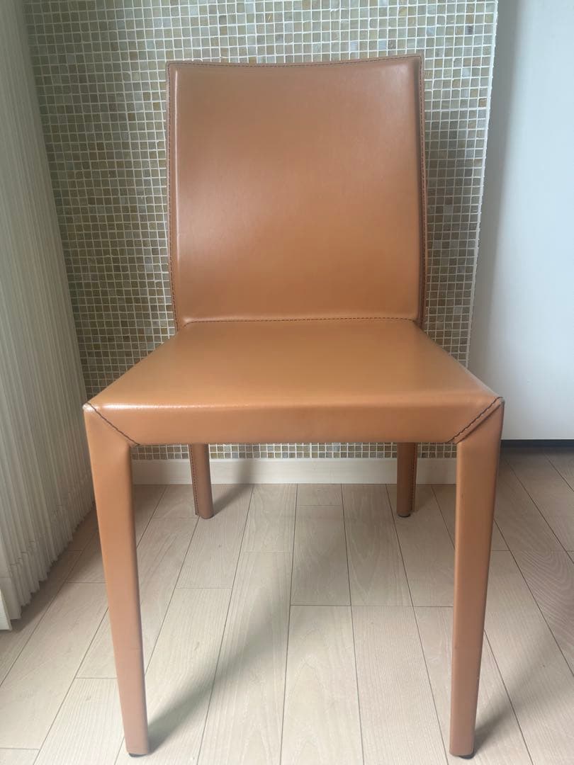 イタリアCATTELANMARGOT本革張り シンプル チェア(1脚)