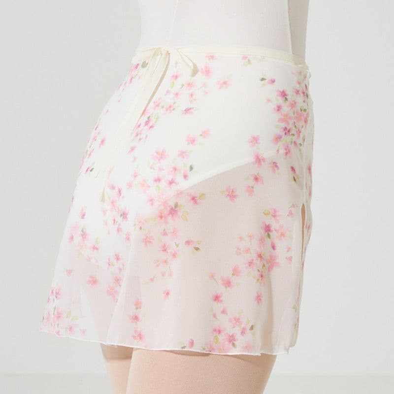 チャコット　永久メイ　コラボ　巻きスカート　桜柄