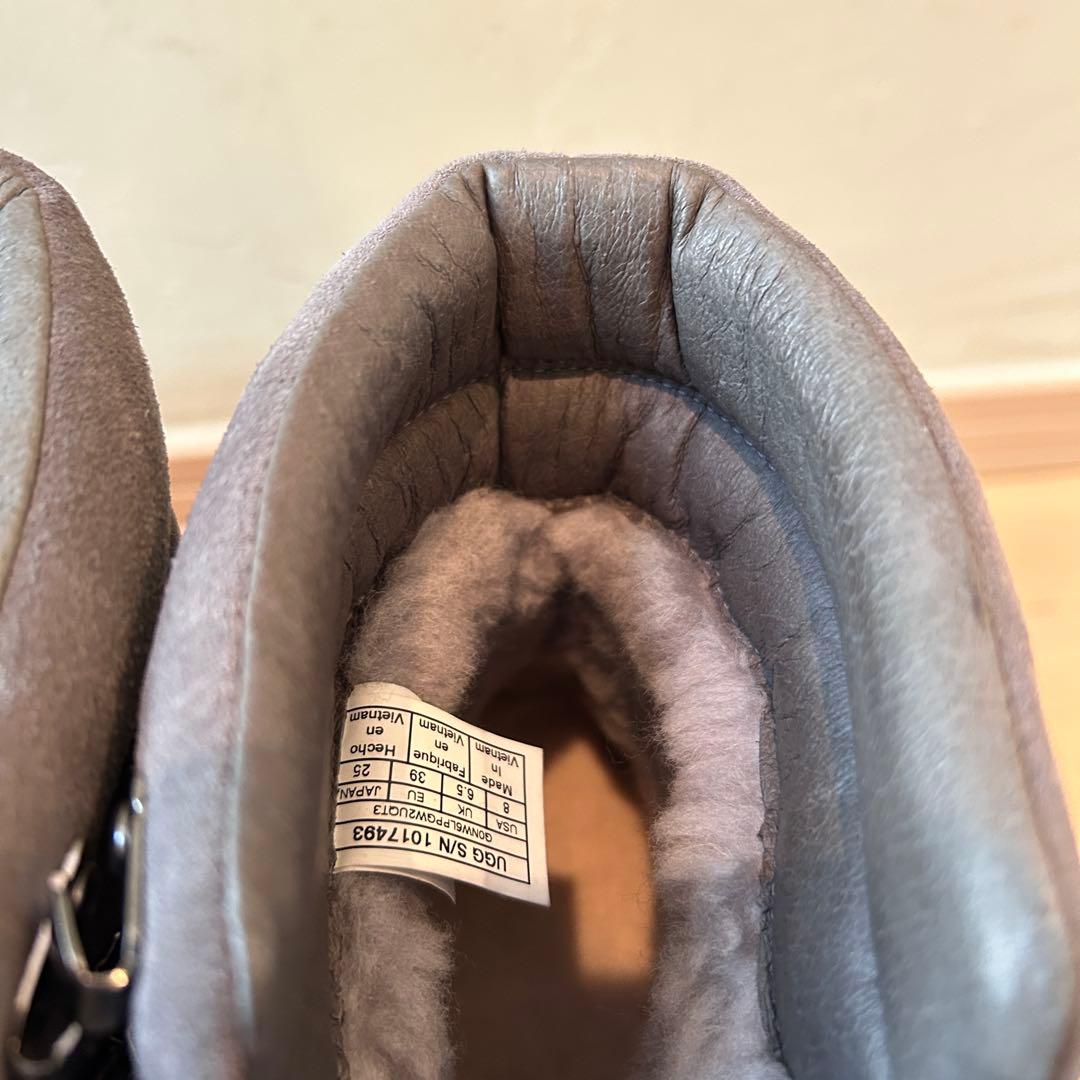 UGG VIKI WATERPROOF サイズ39 美品です！