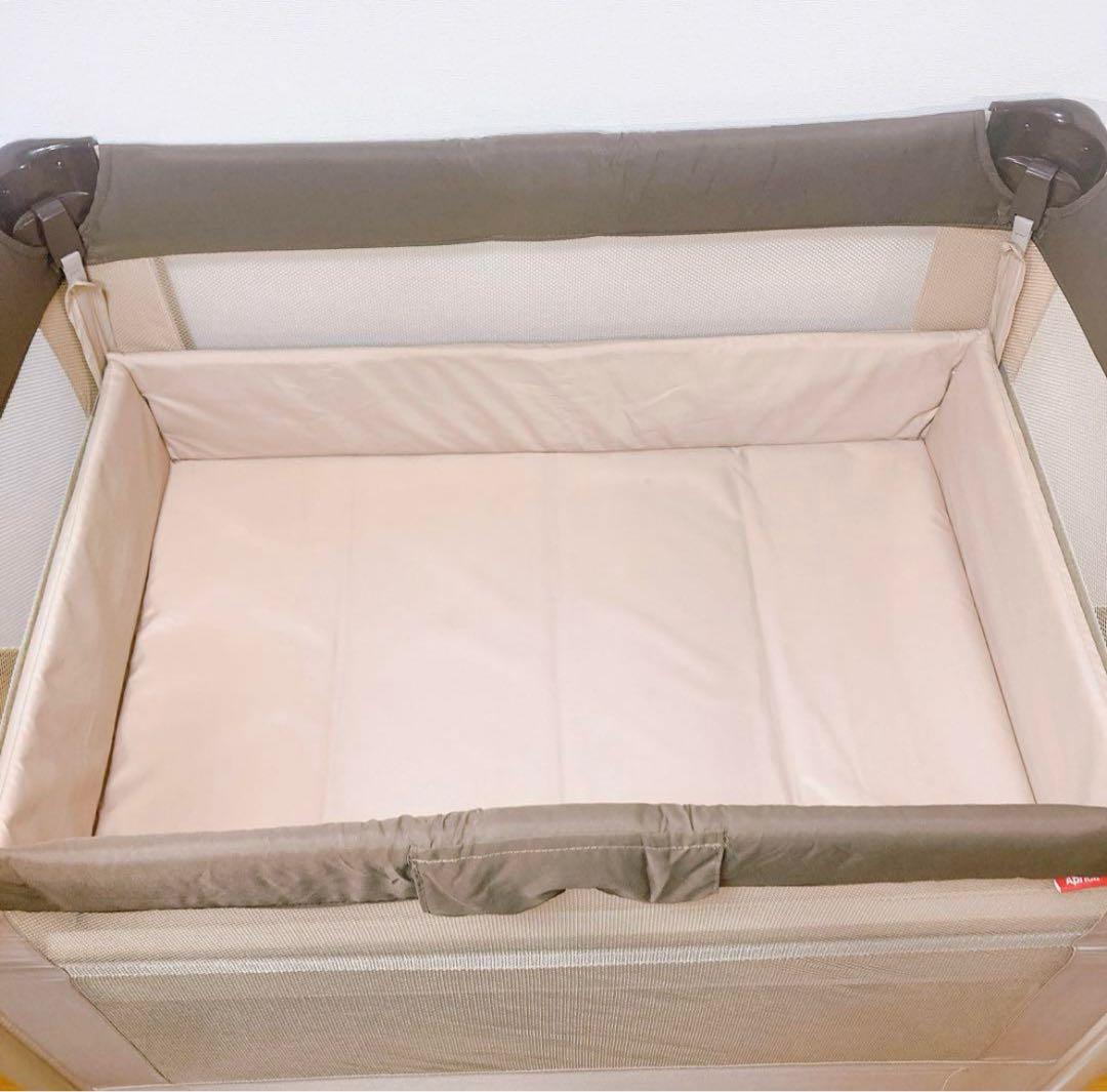 美品！Aprica ココネルエアー 折り畳み ベビーベッド