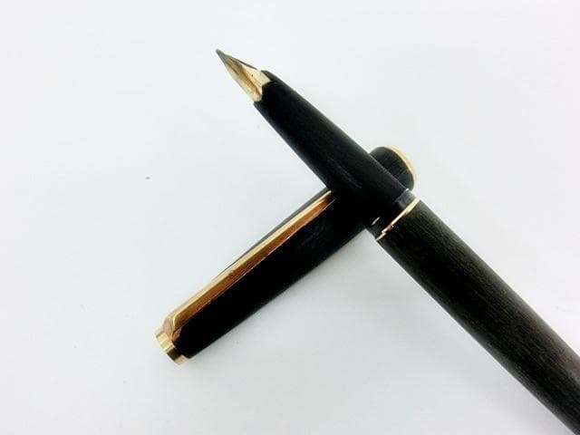 MONTBLANC モンブラン 万年筆 マットブラック 220 ペン先 585
