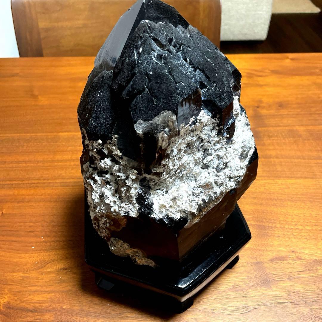 ブラジル産　巨大モリオンカテドラル　雲母付き　7.5キロ　希少　水晶