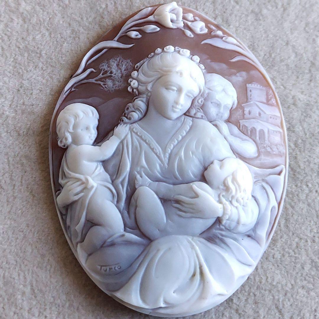 幸せの形　母の愛　シェル　カメオ　ルース