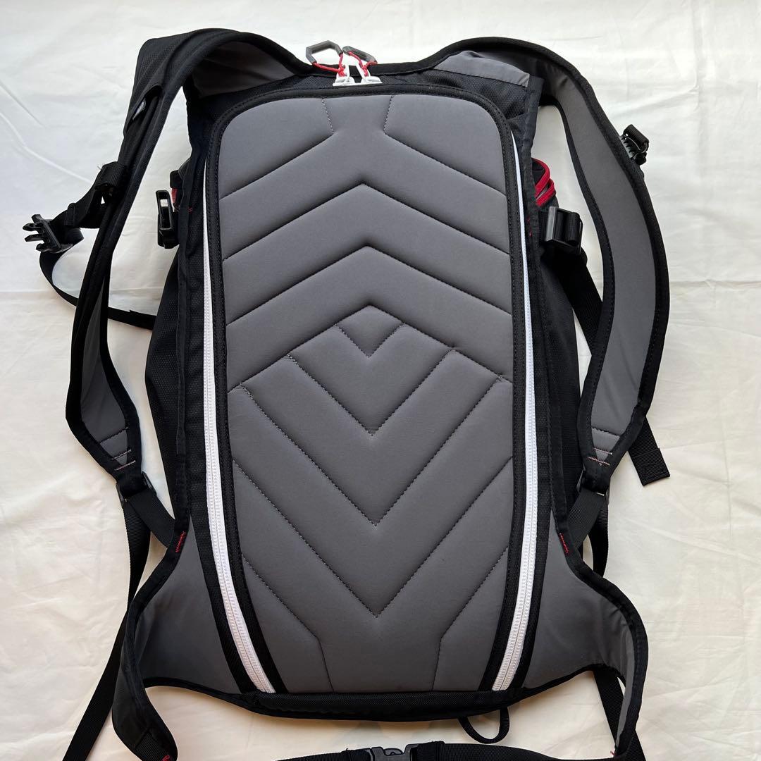 【美品】MAMMUT NIRVANA ニルバーナ 18L バックパック リュック