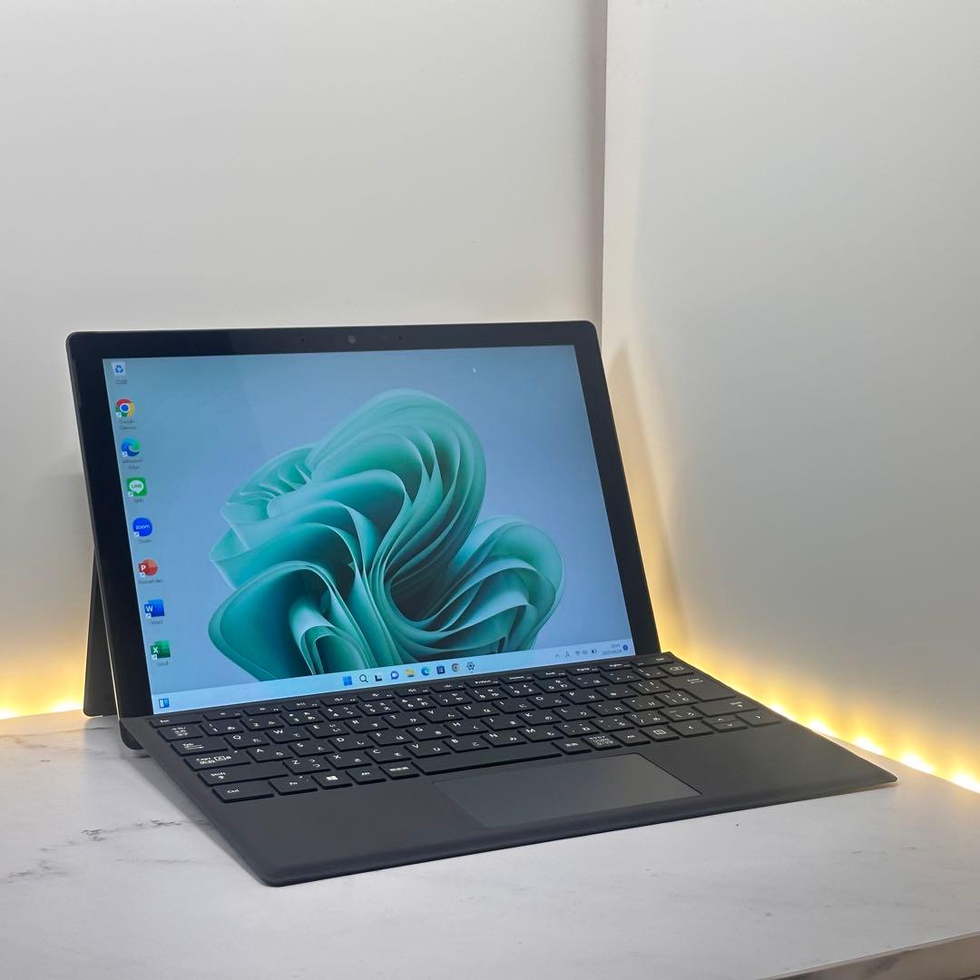 【ブラックモデル】Surface Pro7+ Corei5/8/256