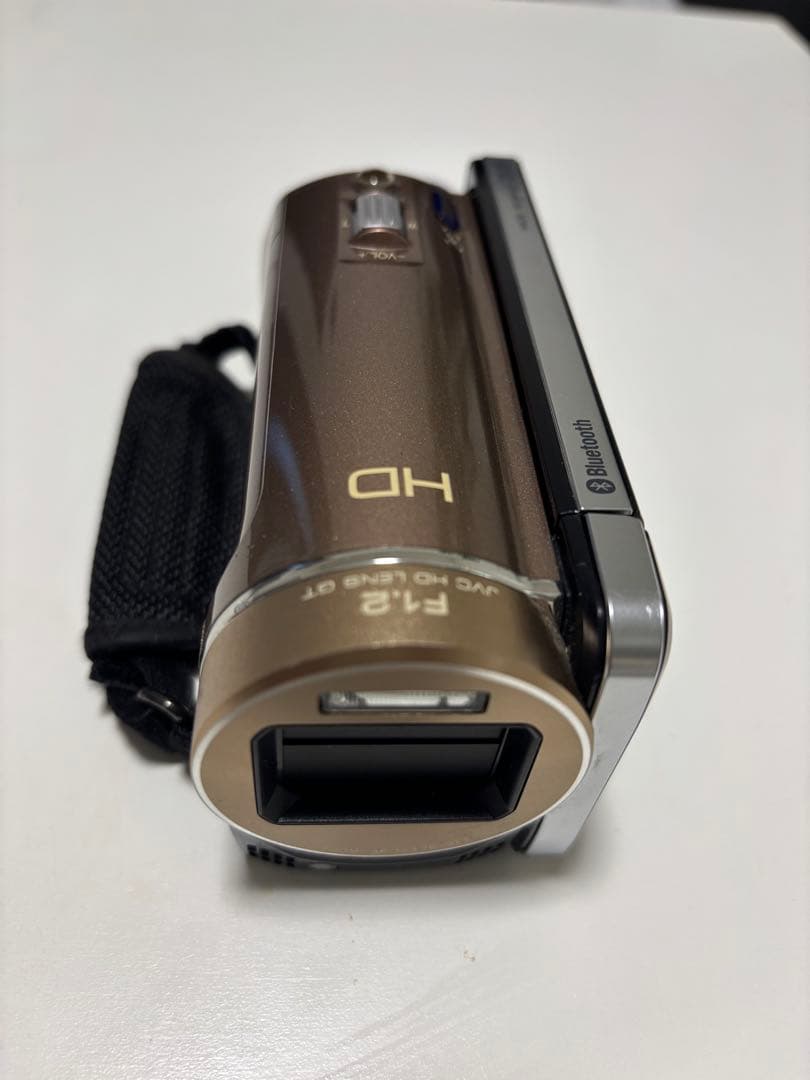 JVC ビクター　Everio GZ-HM890-N 動作品