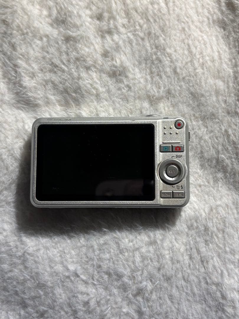 CASIO EXILIM 8.1メガピクセル コンパクトデジタルカメラ コンデジ