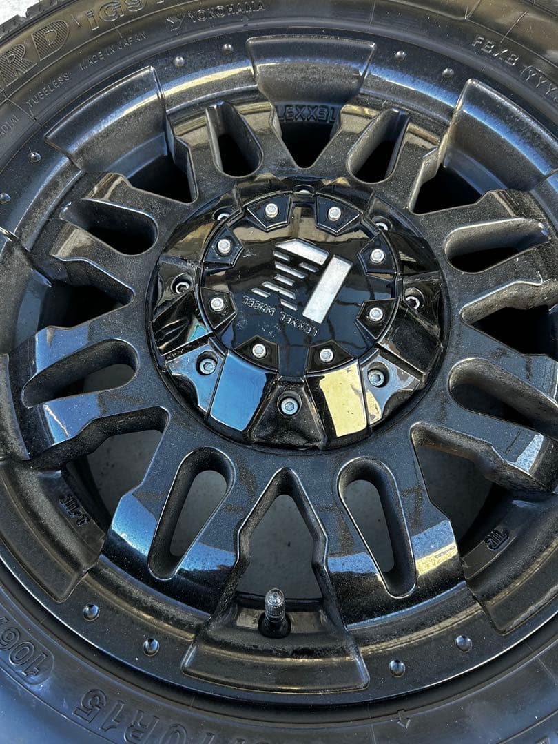カムロードバンテックジル15インチスタッドレスタイヤセット195/70Ｒ15