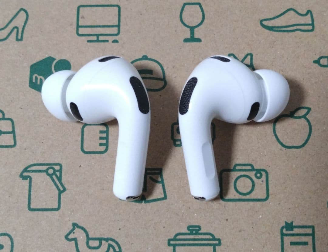 AirPods Pro 3 MFHP4J/A　ワイヤレスイヤホン