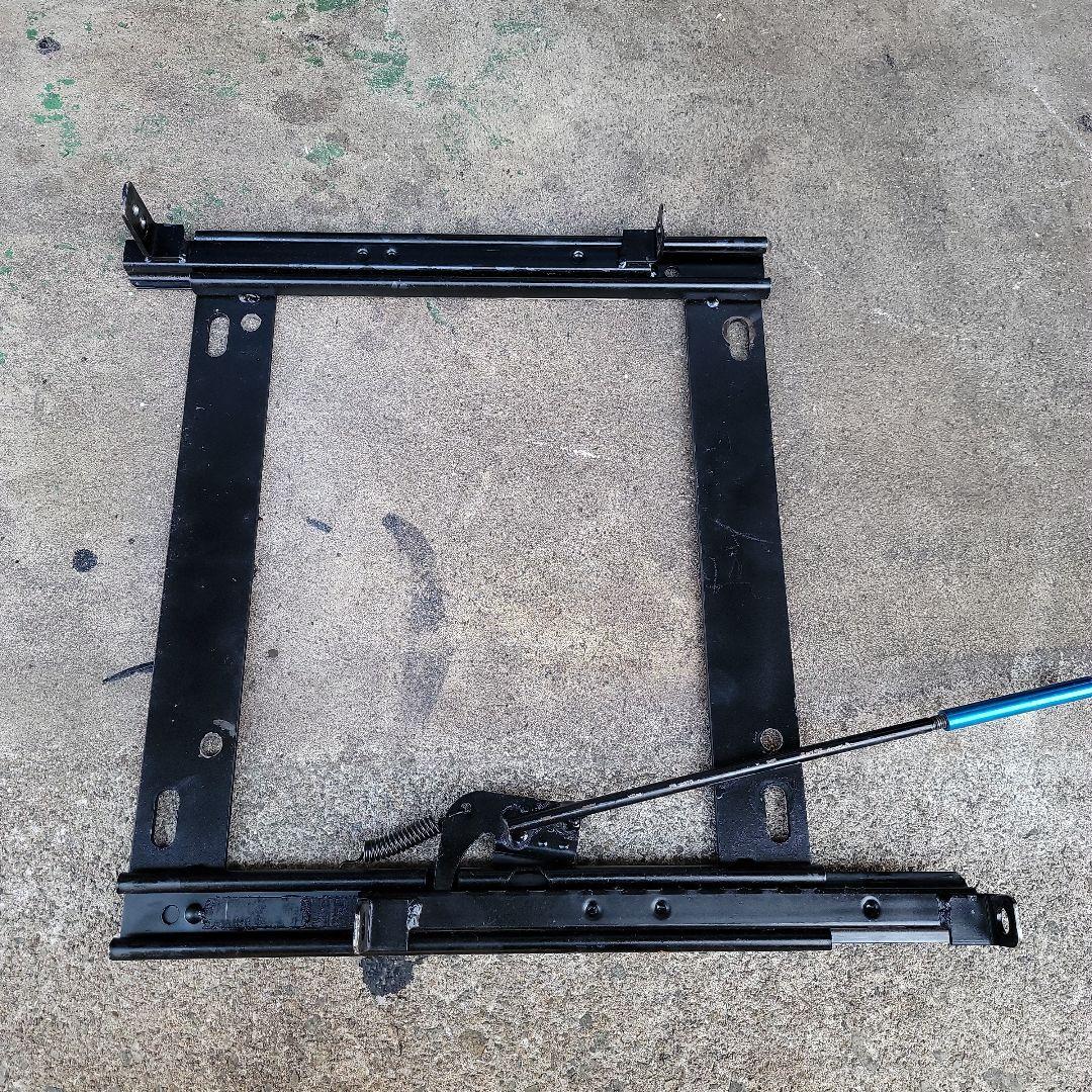 サニトラ 社外シートレール