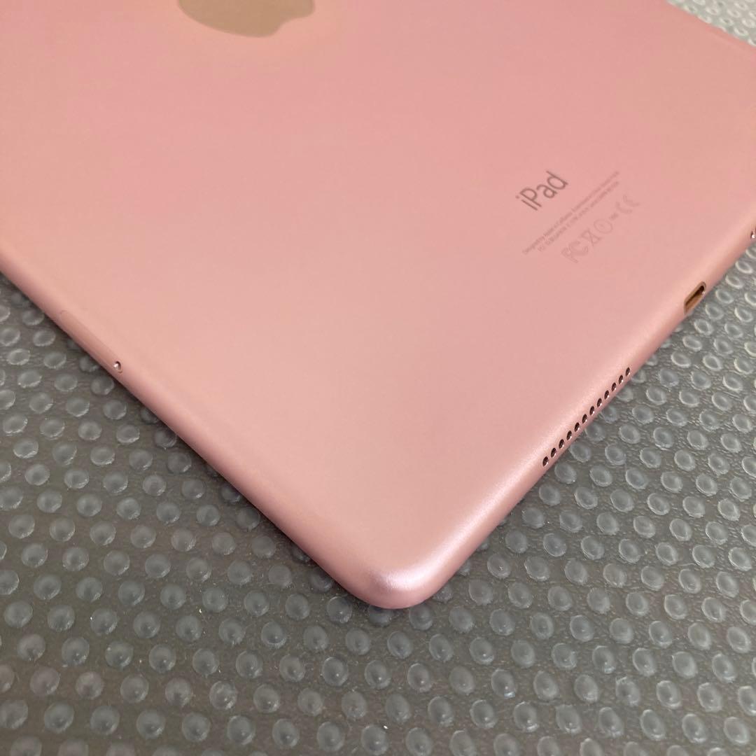 2549 電池ほぼ新品☆iPad Pro 32GB 9.7インチ SIMフリー☆
