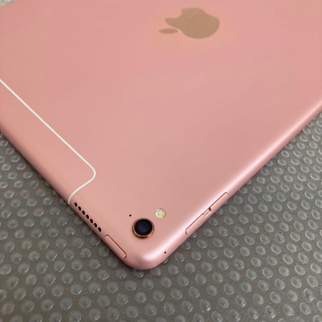 2549 電池ほぼ新品☆iPad Pro 32GB 9.7インチ SIMフリー☆