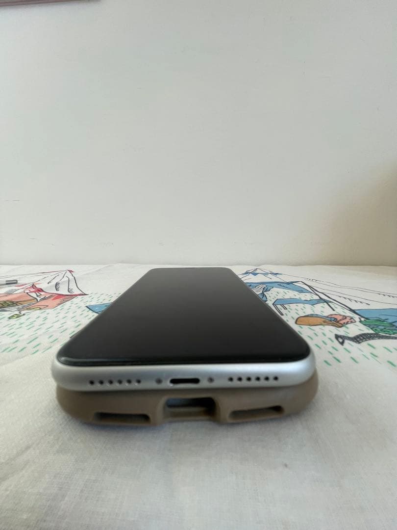 iphoneXR 128GB ホワイト