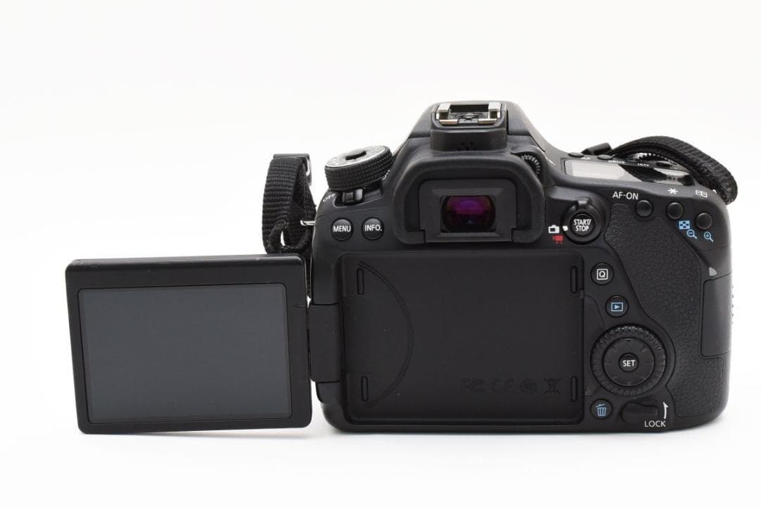 完動品　EOS 80D ダブルレンズキット　Canon 一眼レフカメラ