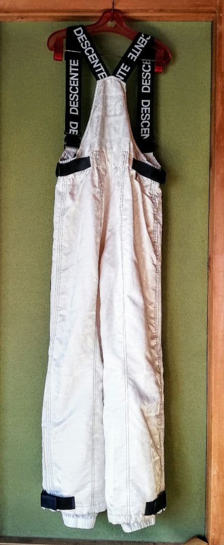 昭和のMade in Japan　DESCENTE スキーウェア 黒/白