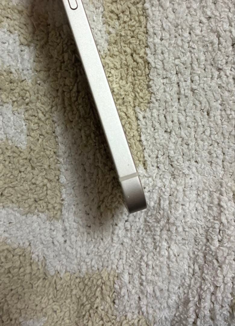 美品⭐︎Apple iPhone12mini 白 64GB