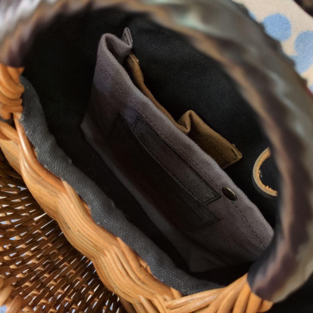 エバゴス　籐ポケット　カゴバッグ