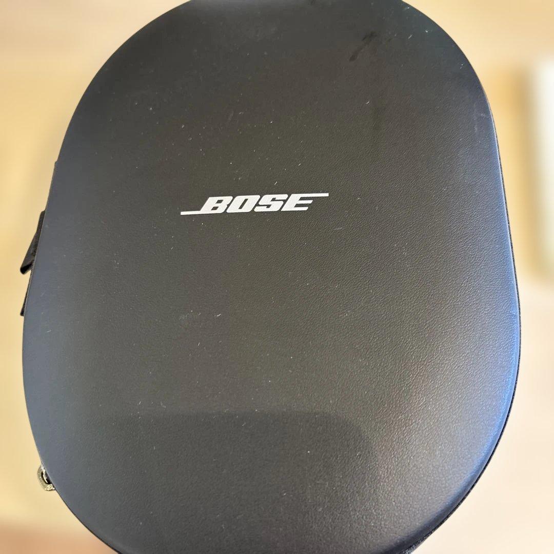 Bose ワイヤレスヘッドホン 専用ケース付き
