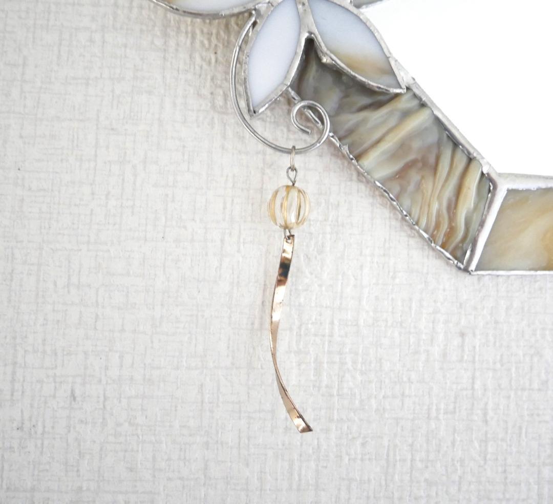 ✴︎:.。.ベージュの八角形鏡♪　（size20/max22）ステンドグラス