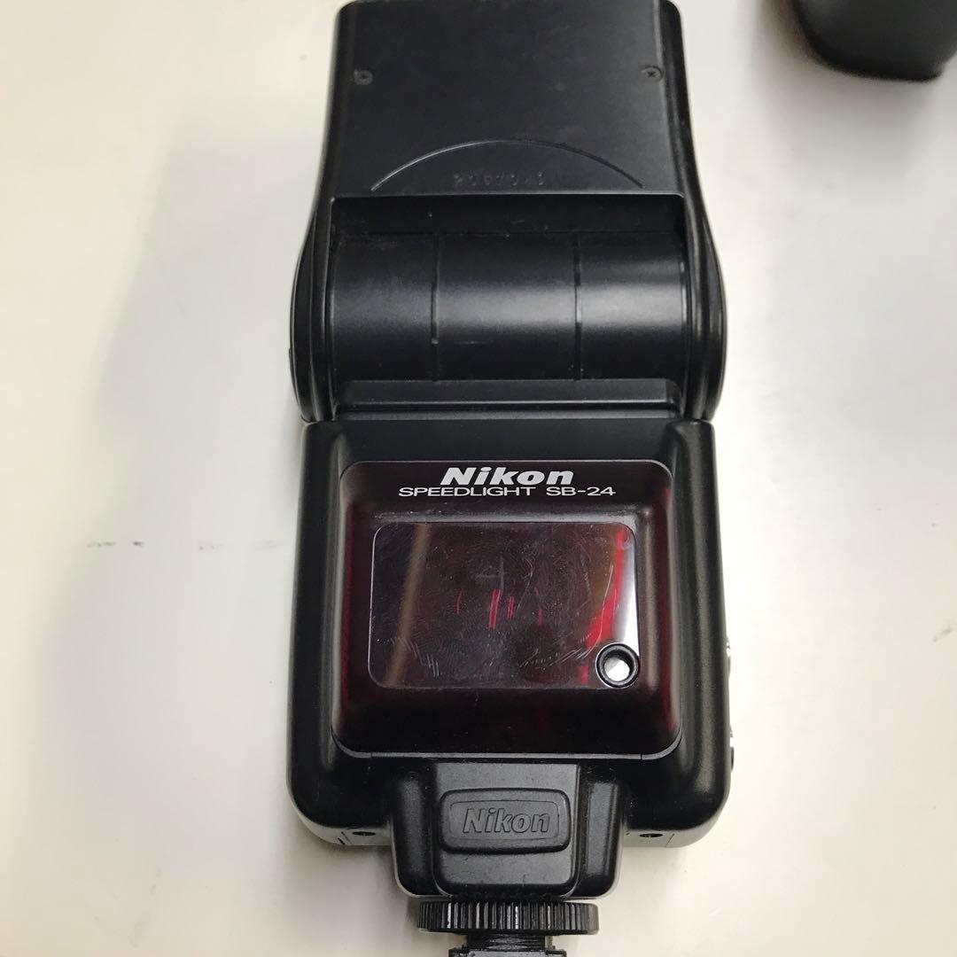 Nikon F-801 一眼レフカメラ 70-210mmレンズ付き