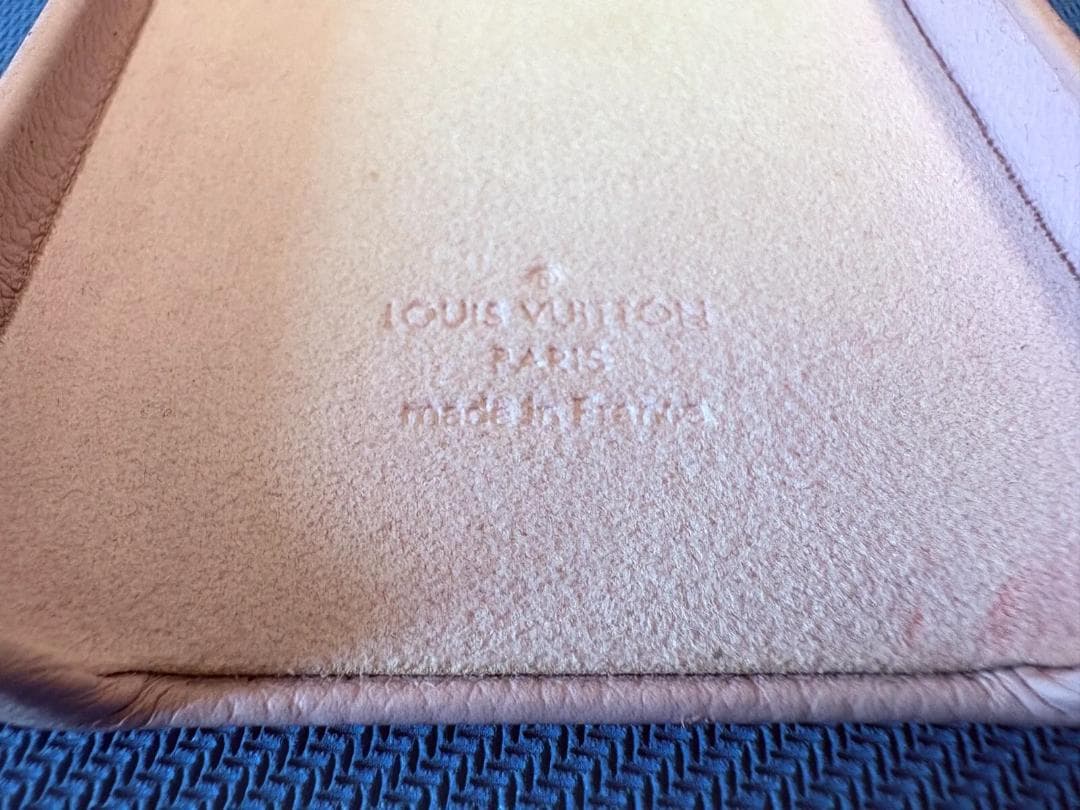 Louis Vuitton iPhone 13 Pro ケース ピンク ブラウン